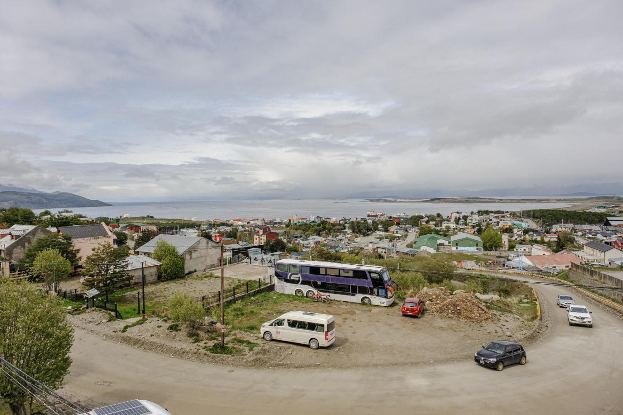 Gray Fox Apartments Las Aljabas Ushuaia Exteriör bild